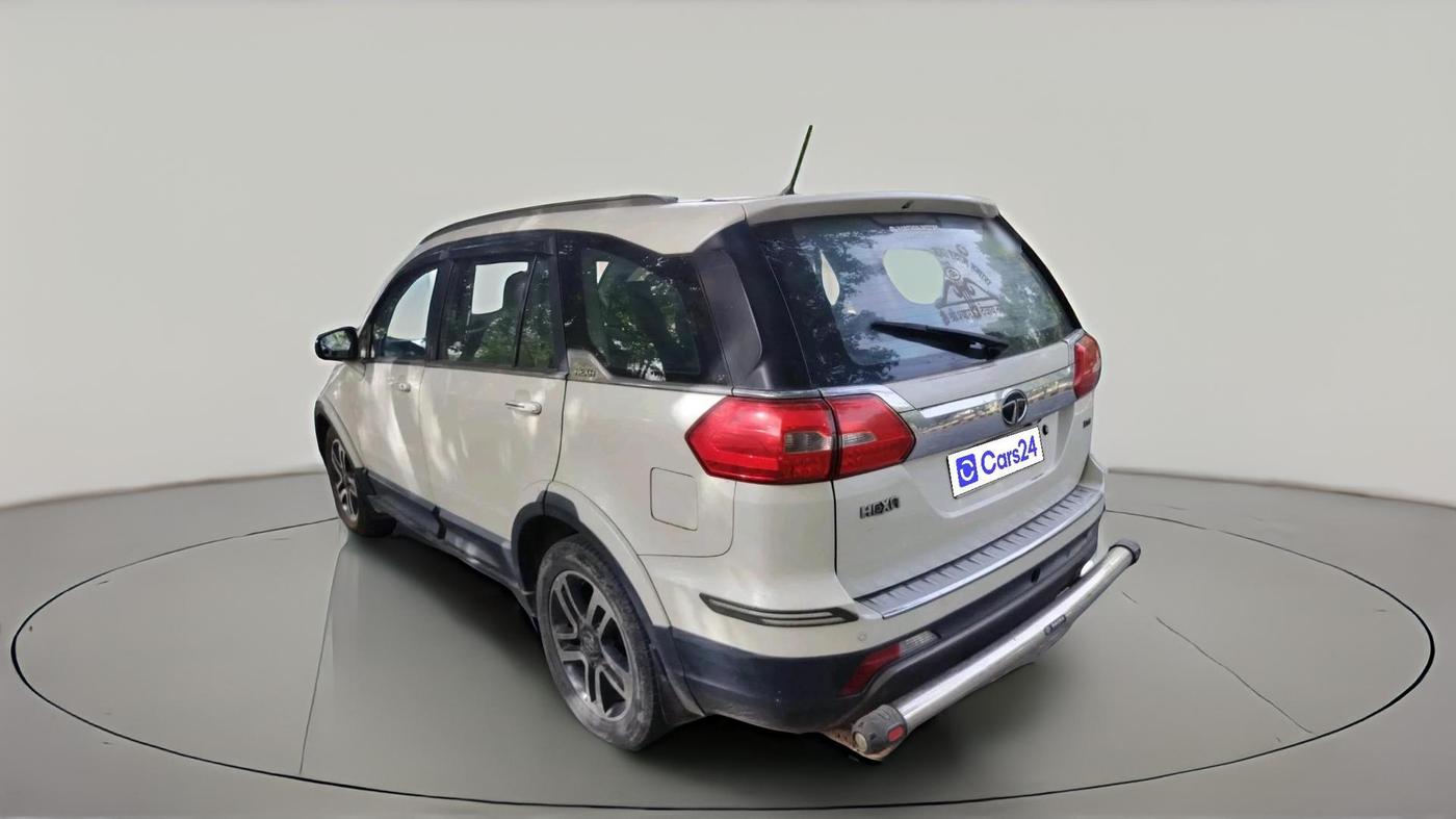 2017 Tata Hexa XTA 4X2 7 STR, Diesel, Automatic, 1,23,977 km, exterior
