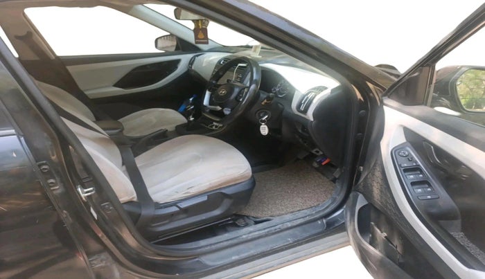 2020 Hyundai Creta EX 1.5 DIESEL, Diesel, Manual, 1,05,953 km, interior