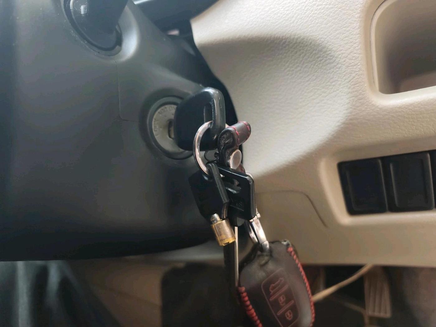 2014 Maruti Celerio VXI, Petrol, Manual, 64,755 km, interior