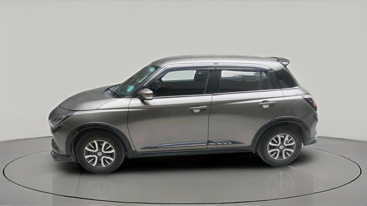 2024 Maruti Swift VXi AMT, Petrol, Automatic, 8,576 km, exterior