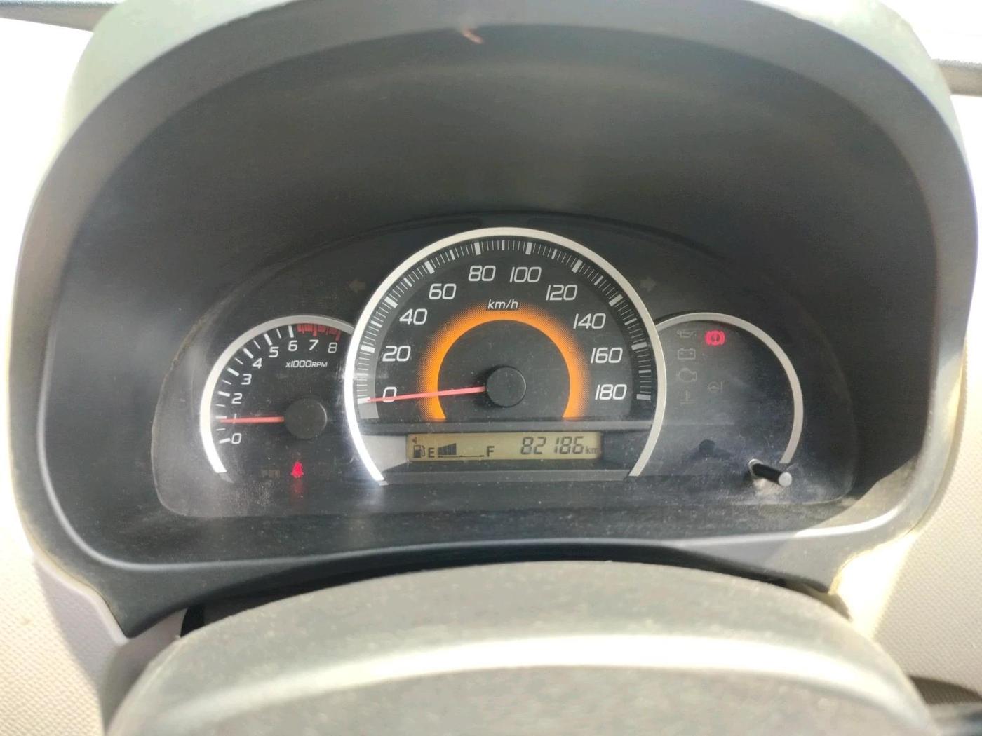 2013 Maruti Wagon R 1.0 VXI, Petrol, Manual, 82,186 km, interior