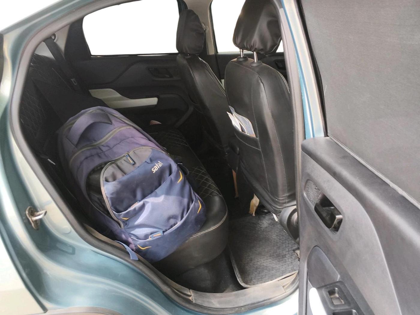 2022 Tata PUNCH ACCOMPLISHED MT, Petrol, Manual, 63,306 km, interior