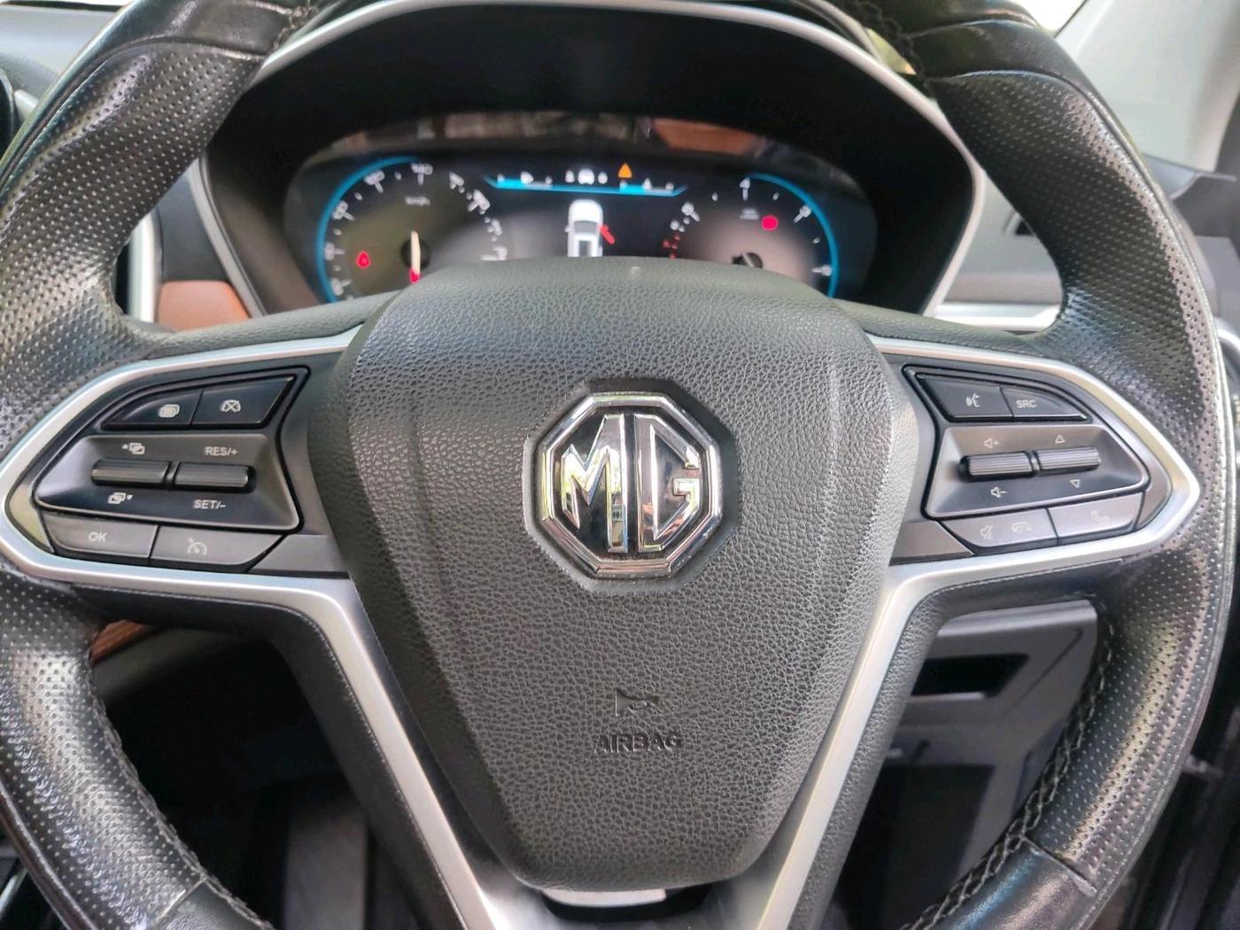 2022 MG HECTOR PLUS SHARP 1.5 PETROL TURBO CVT 6-STR, Petrol, Automatic, 39,866 km, interior