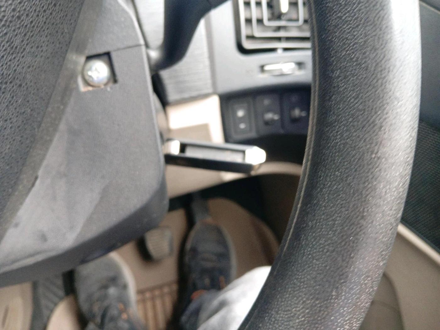 2017 Mahindra XUV500 W6 1.99, Diesel, Manual, 46,727 km, interior