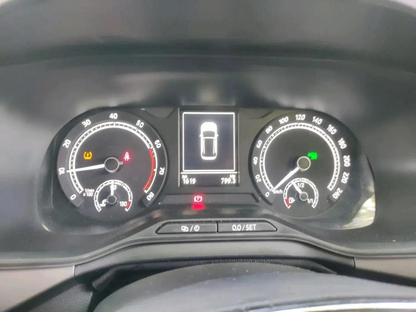 2025 Skoda KUSHAQ AMBITION 1.0L TSI AT, Petrol, Automatic, 1,619 km, interior