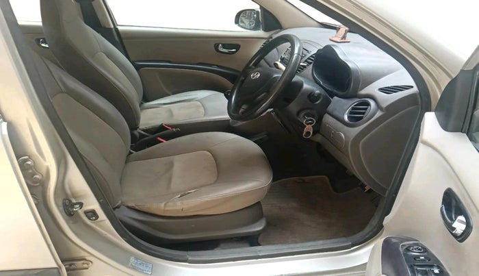 2012 Hyundai i10 MAGNA 1.2, Petrol, Manual, 49,077 km, interior