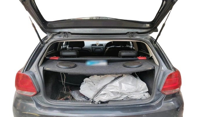 2014 Volkswagen Polo COMFORTLINE 1.2L PETROL, Petrol, Manual, 1,07,953 km, exterior