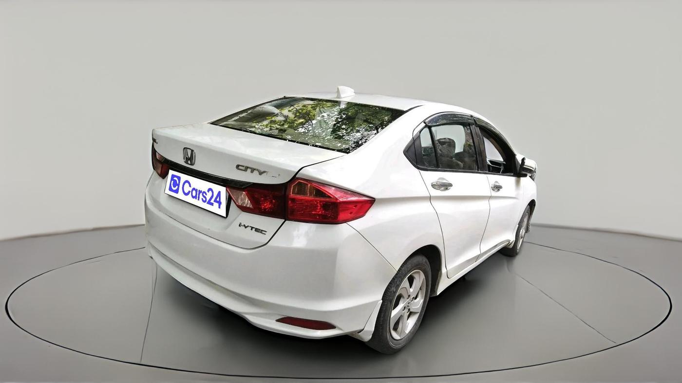 2015 Honda City 1.5L I-VTEC VX CVT, CNG, Automatic, 85,228 km, exterior