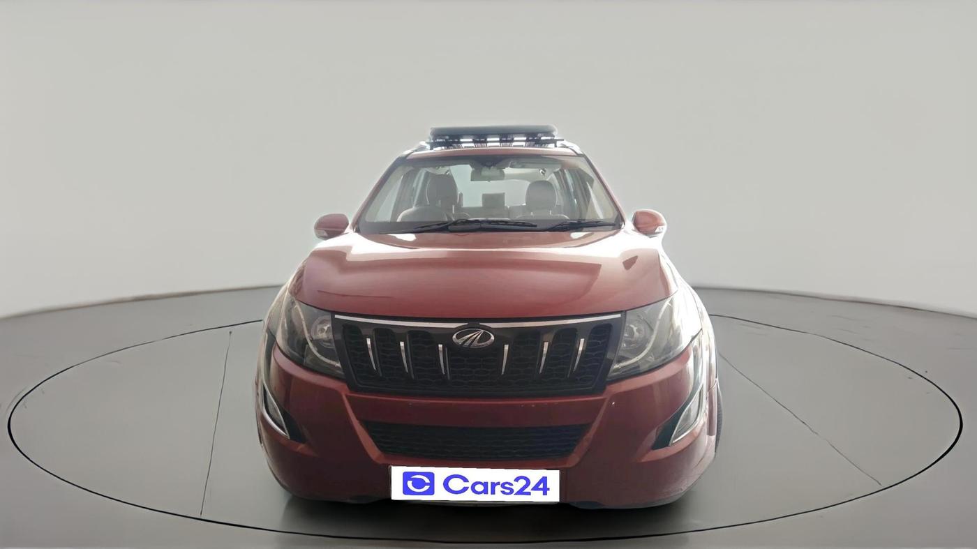 2016 Mahindra XUV500 W10, Diesel, Manual, 88,950 km, exterior