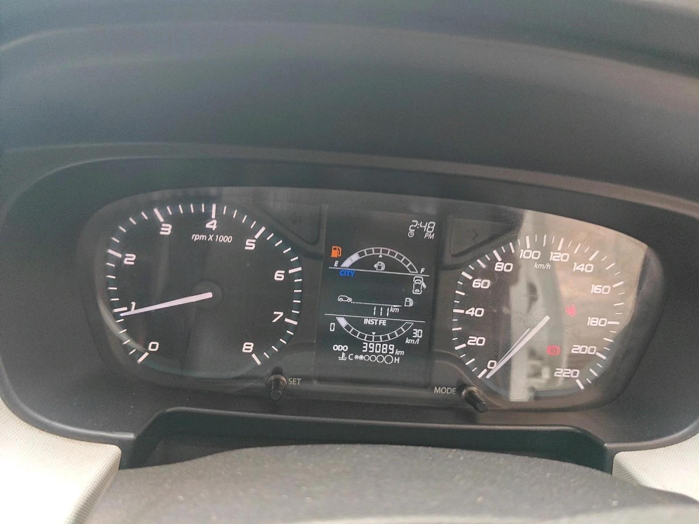 2022 Tata PUNCH PURE MT, Petrol, Manual, 39,089 km, interior