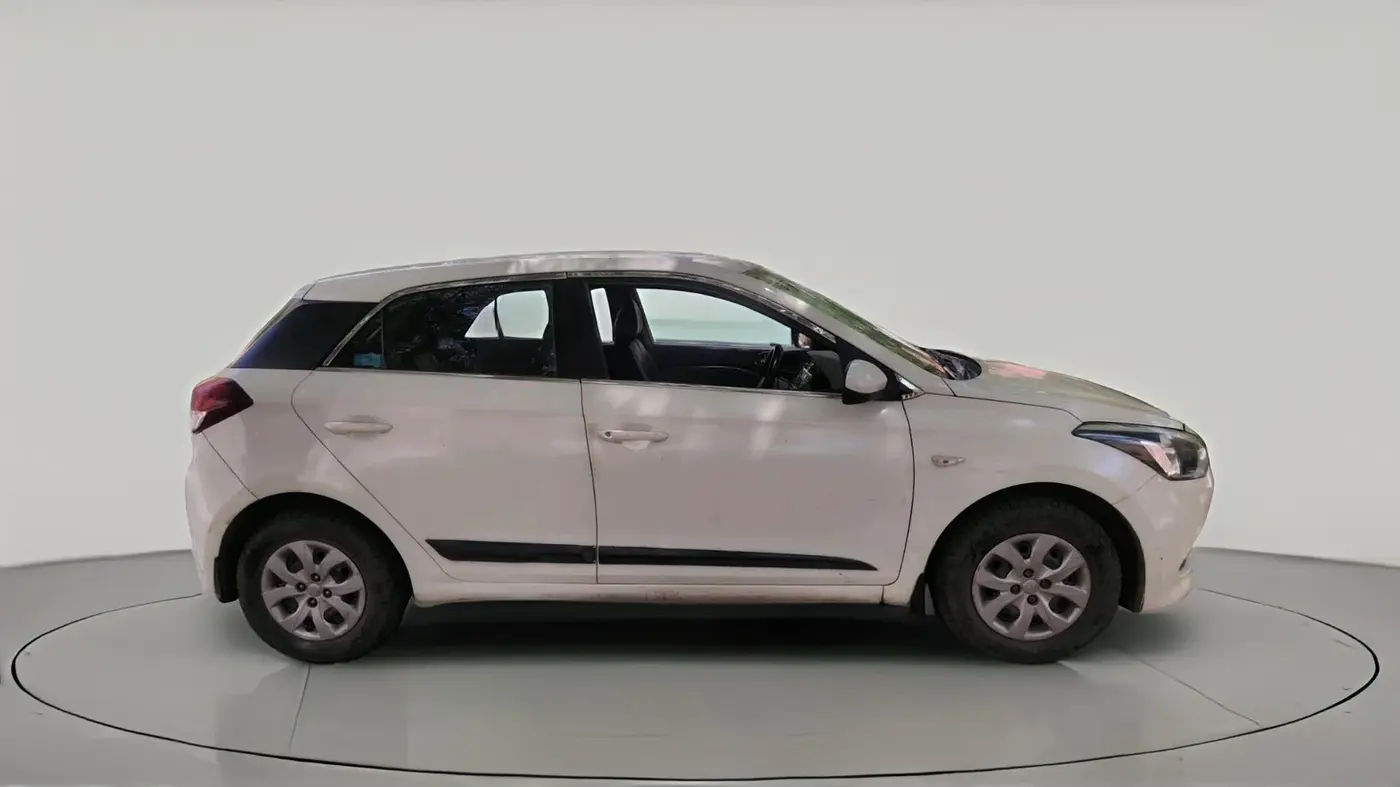 2015 Hyundai Elite i20 MAGNA 1.2, Petrol, Manual, 1,24,352 km, exterior