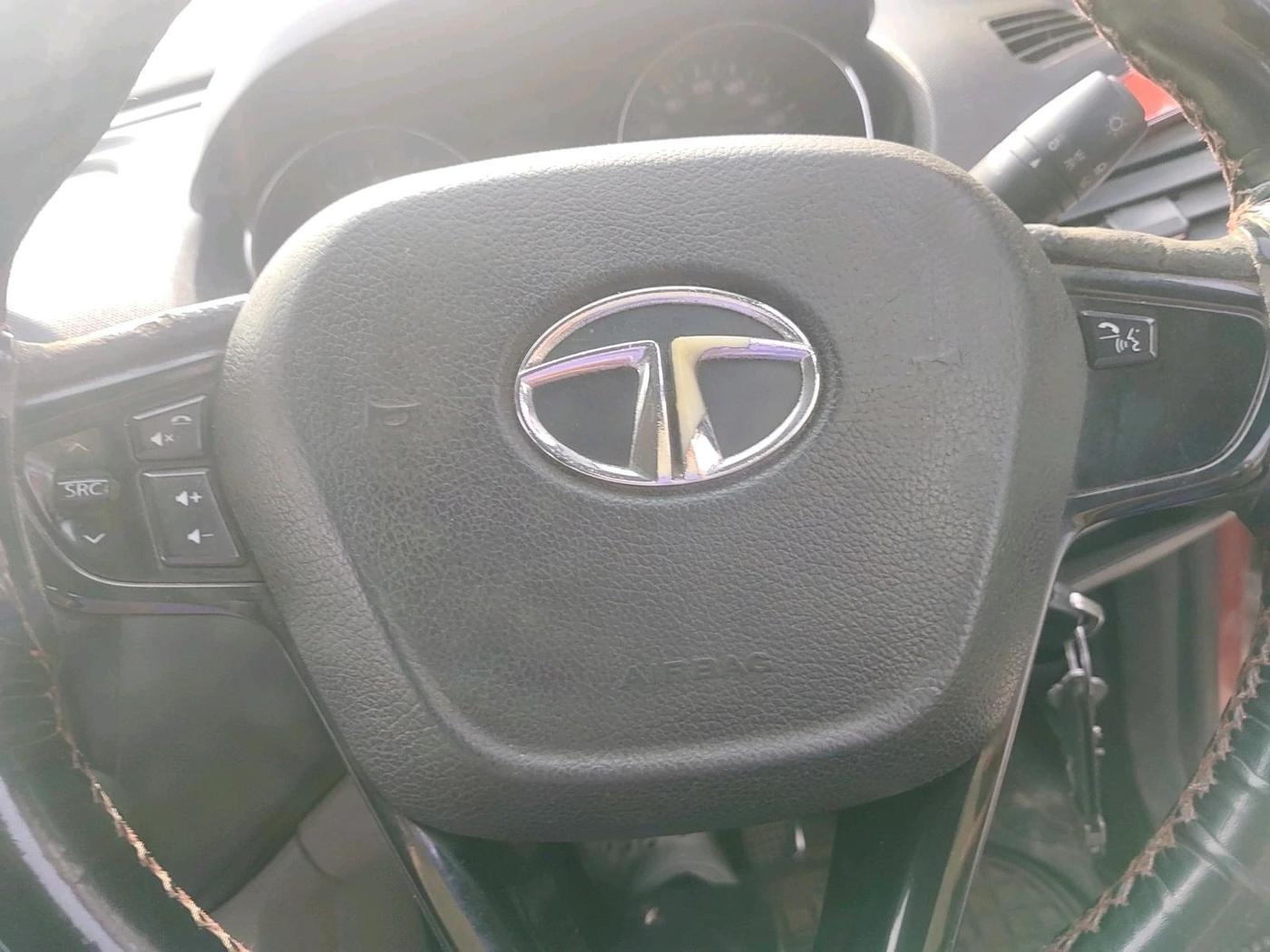 2018 Tata Tiago XZ DIESEL, Diesel, Manual, 1,39,471 km, interior