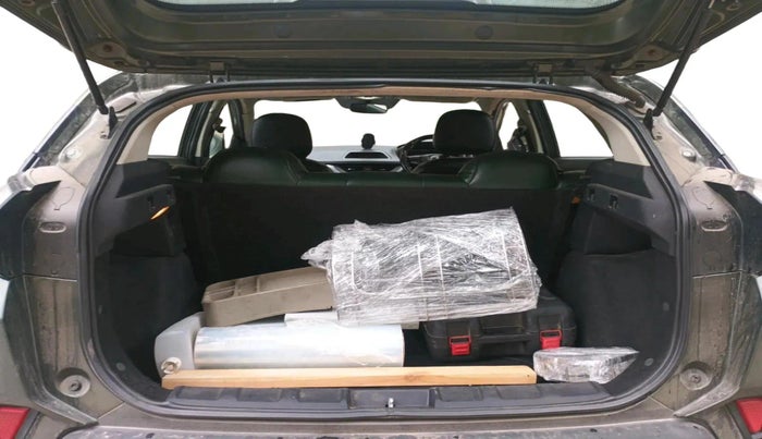 2021 Tata NEXON XM DIESEL, Diesel, Manual, 1,64,013 km, exterior