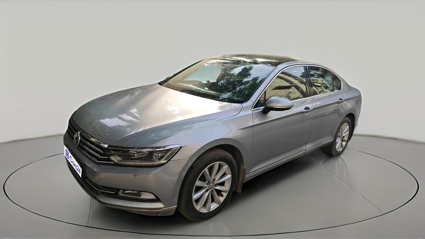 2018 Volkswagen Passat HIGHLINE DSG, Diesel, Automatic, 1,91,800 km, exterior