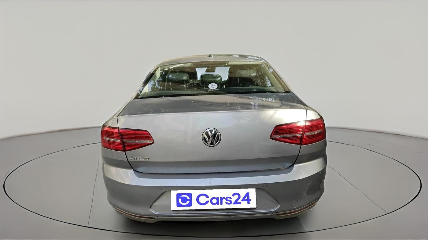 2018 Volkswagen Passat HIGHLINE DSG, Diesel, Automatic, 1,91,800 km, exterior