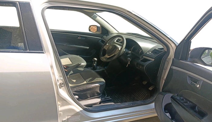 2012 Maruti Swift VXI, Petrol, Manual, 62,619 km, interior