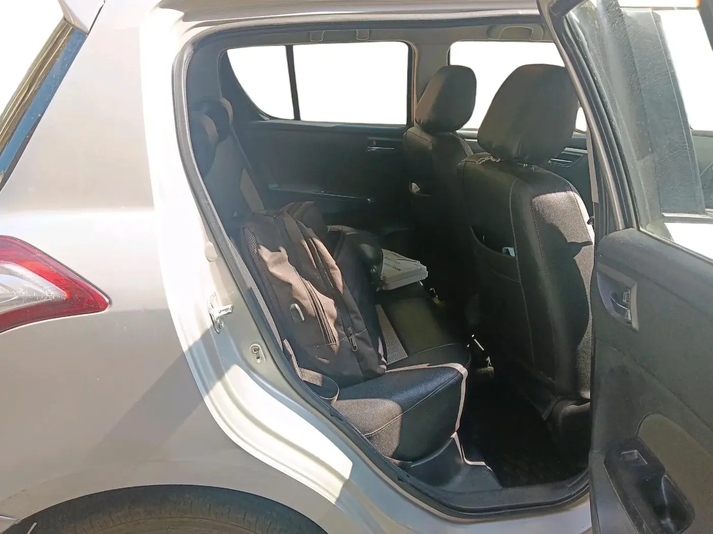 2012 Maruti Swift VXI, Petrol, Manual, 62,619 km, interior