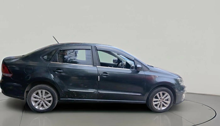 2015 Volkswagen Vento HIGHLINE 1.2 TSI AT, Petrol, Automatic, 1,49,025 km, exterior