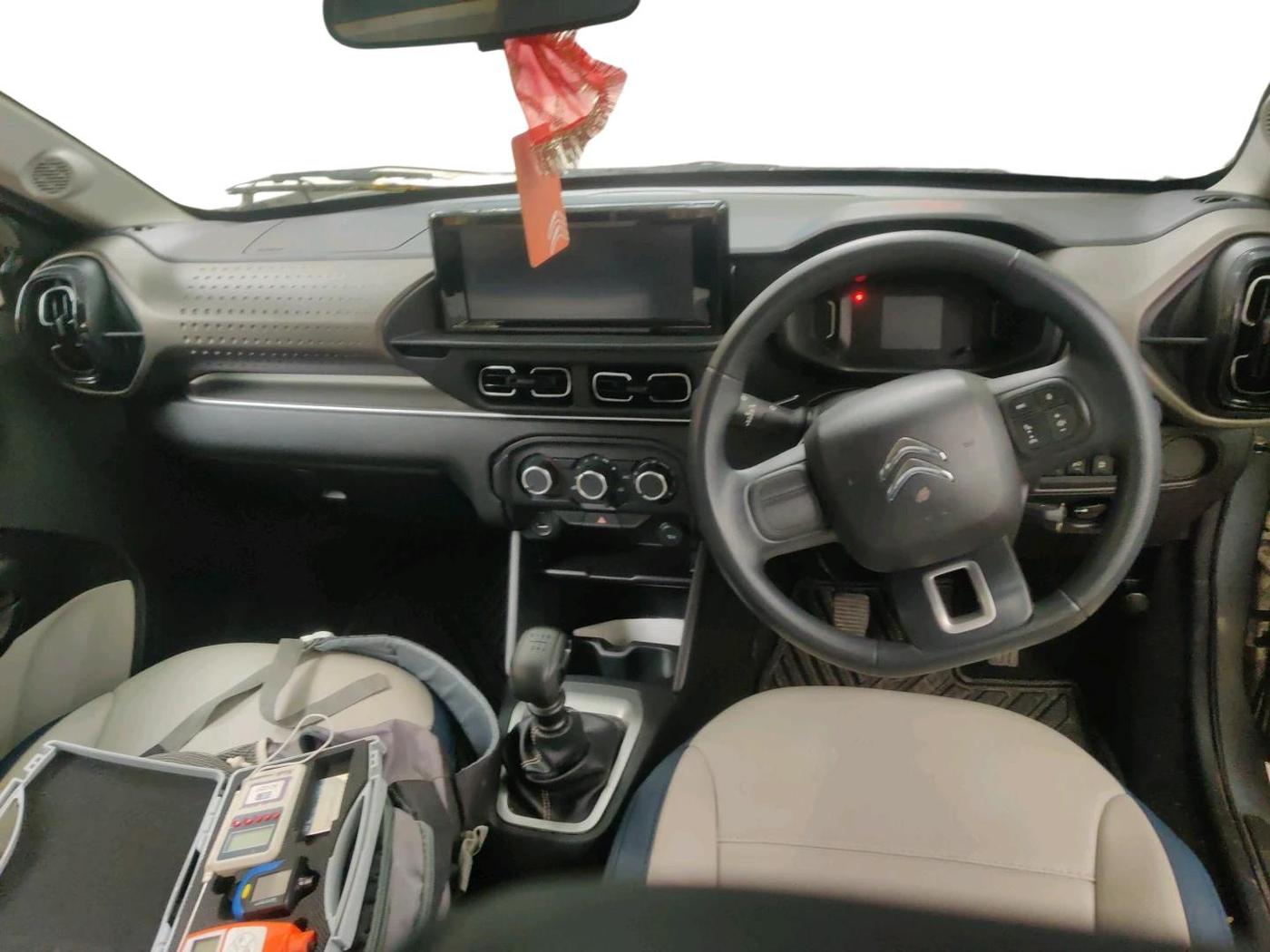 2023 CITROEN C3 FEEL 1.2 DUAL TONE, Petrol, Manual, 433 km, interior