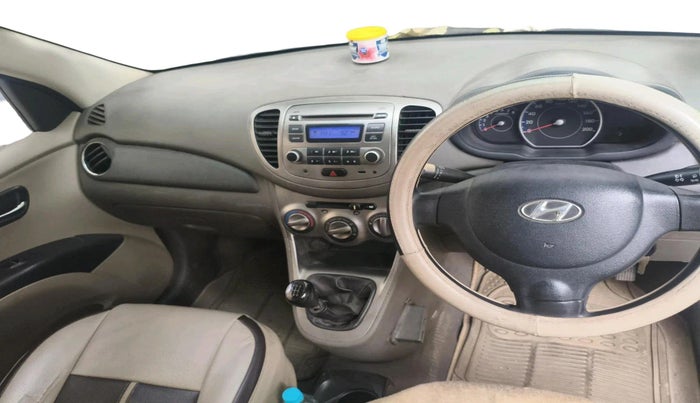 2012 Hyundai i10 MAGNA 1.2, CNG, Manual, 1,14,272 km, interior