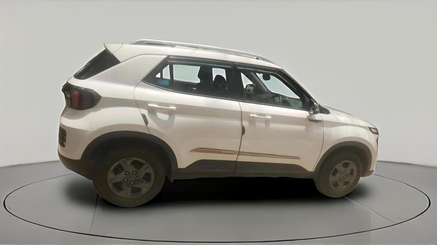 2024 Hyundai VENUE S (O) Plus 1.2 Petrol , Petrol, Manual, 6,063 km, exterior