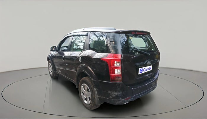 2016 Mahindra XUV500 W6 1.99, Diesel, Manual, 1,01,395 km, exterior