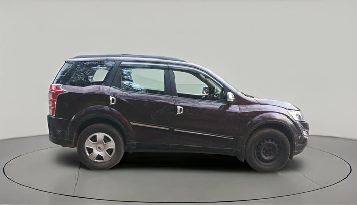 2016 Mahindra XUV500 W6 1.99, Diesel, Manual, 1,01,395 km, exterior