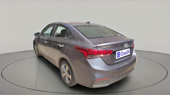 2018 Hyundai Verna 1.6 VTVT SX (O) AT, Petrol, Automatic, 66,848 km, exterior
