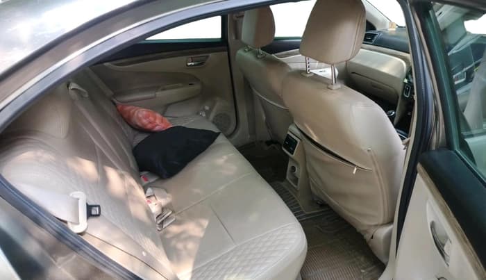 2019 Maruti Ciaz DELTA 1.5 SHVS MT PETROL, Petrol, Manual, 71,141 km, interior