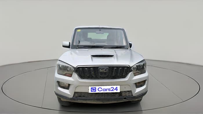 2016 Mahindra Scorpio S6 PLUS 1.99, Diesel, Manual, 23,660 km, exterior