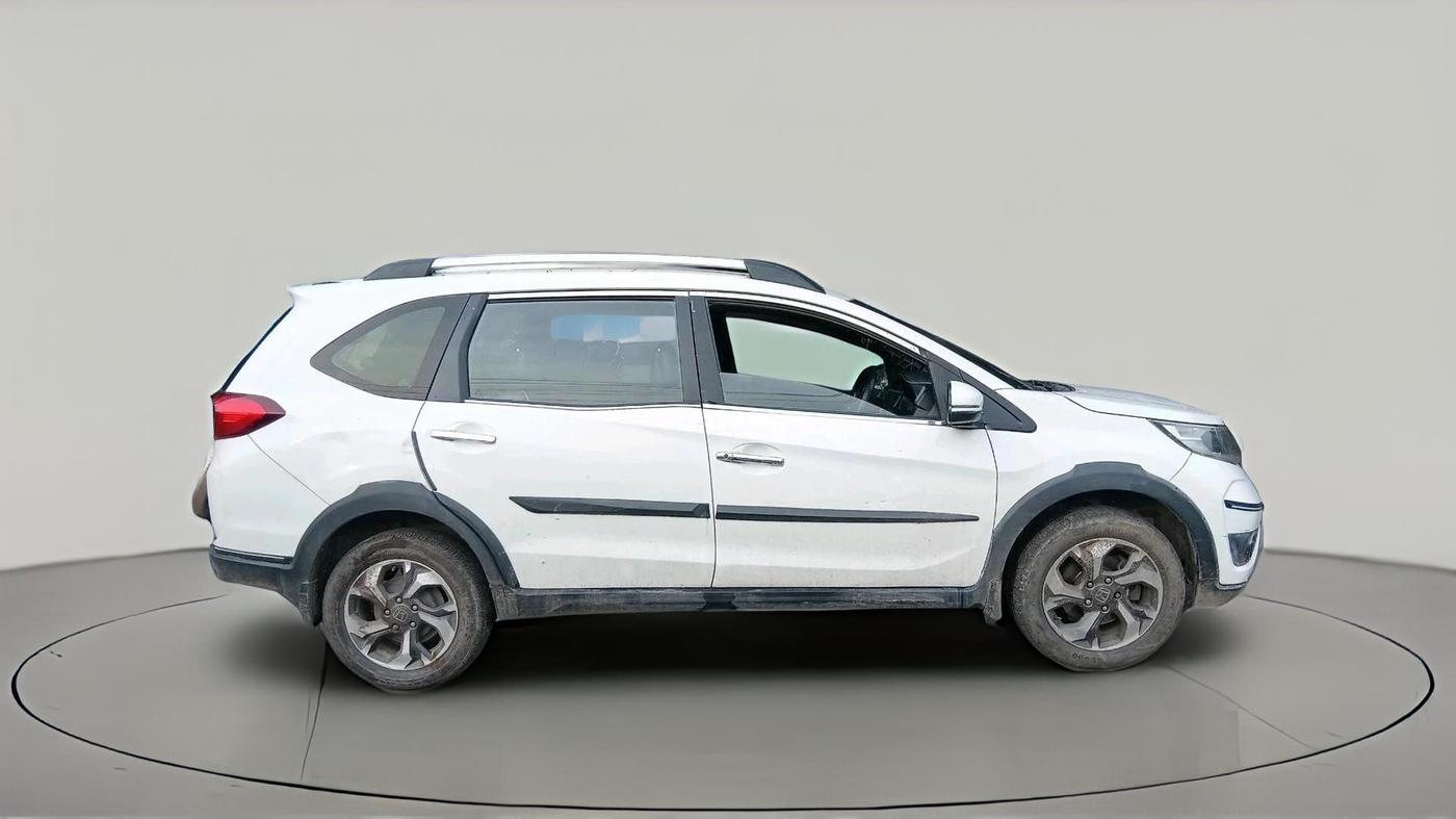 2016 Honda BR-V 1.5L I- DTEC V, Diesel, Manual, 1,80,574 km, exterior