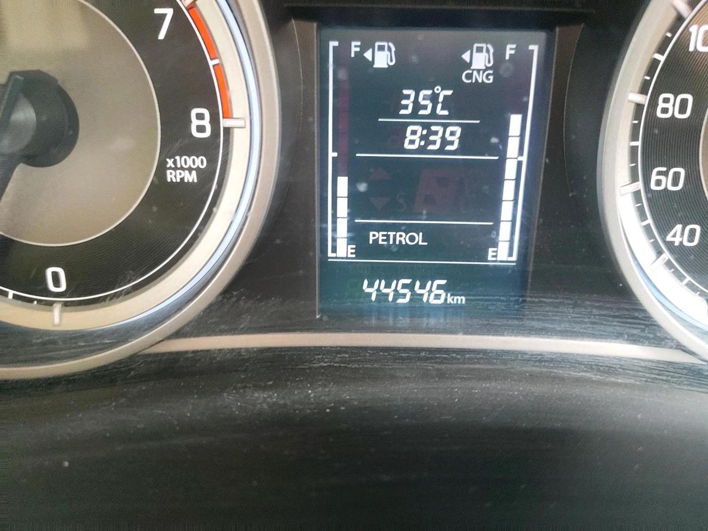 2022 Maruti Dzire ZXI CNG, CNG, Manual, 44,546 km, interior