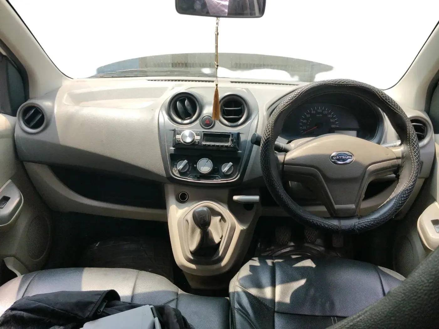 2014 Datsun Go T, Petrol, Manual, 93,154 km, interior
