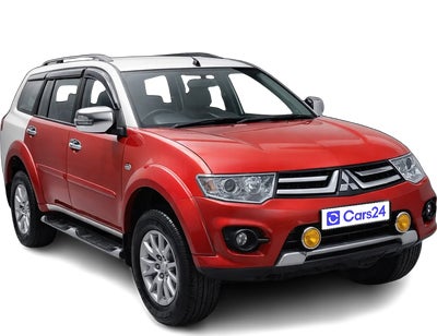 2017 Mitsubishi Pajero Sport - SUV - Diesel - Manual - ₹7.90 lakh