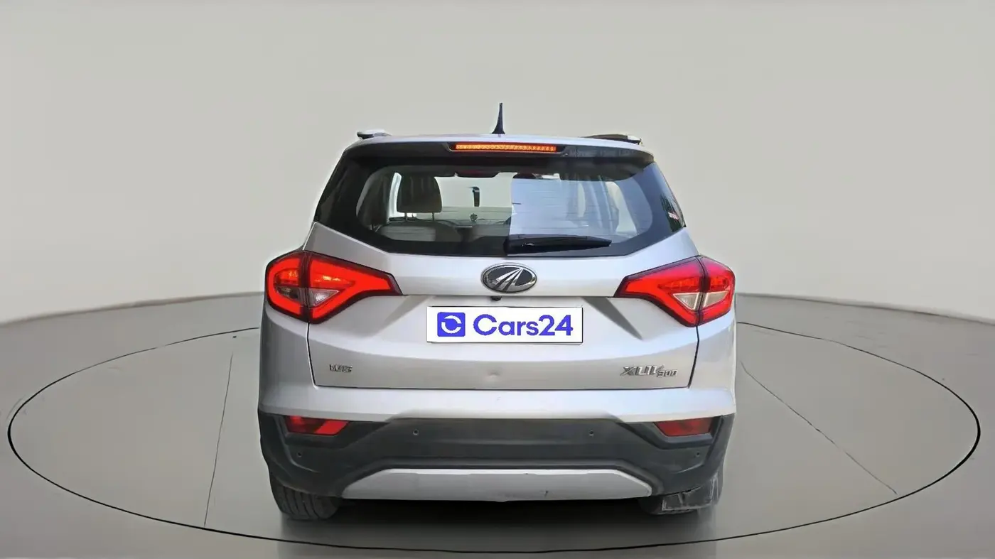 2020 Mahindra XUV300 W8 (O) 1.2 PETROL, Petrol, Manual, 40,751 km, exterior