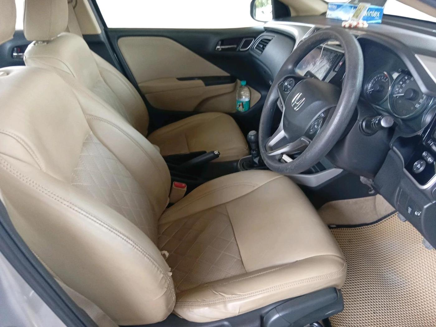 2017 Honda City 1.5L I-VTEC V MT, Petrol, Manual, 59,662 km, interior