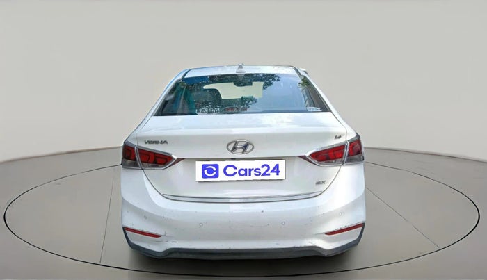 2018 Hyundai Verna 1.6 VTVT SX O, Petrol, Manual, 73,336 km, exterior