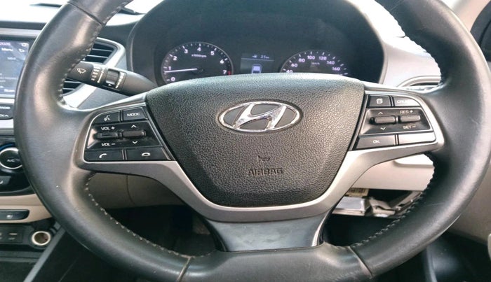 2018 Hyundai Verna 1.6 VTVT SX O, Petrol, Manual, 73,336 km, interior