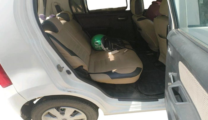 2016 Maruti Wagon R 1.0 LXI CNG, CNG, Manual, 65,594 km, interior