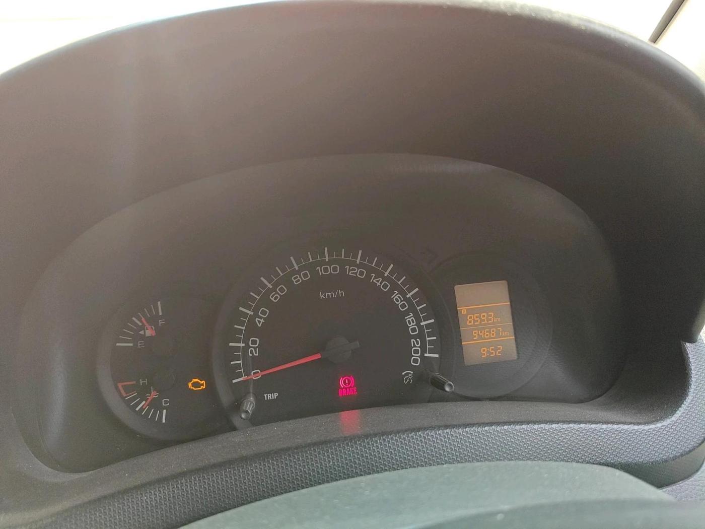 2011 Maruti Swift LXI, Petrol, Manual, 94,687 km, interior