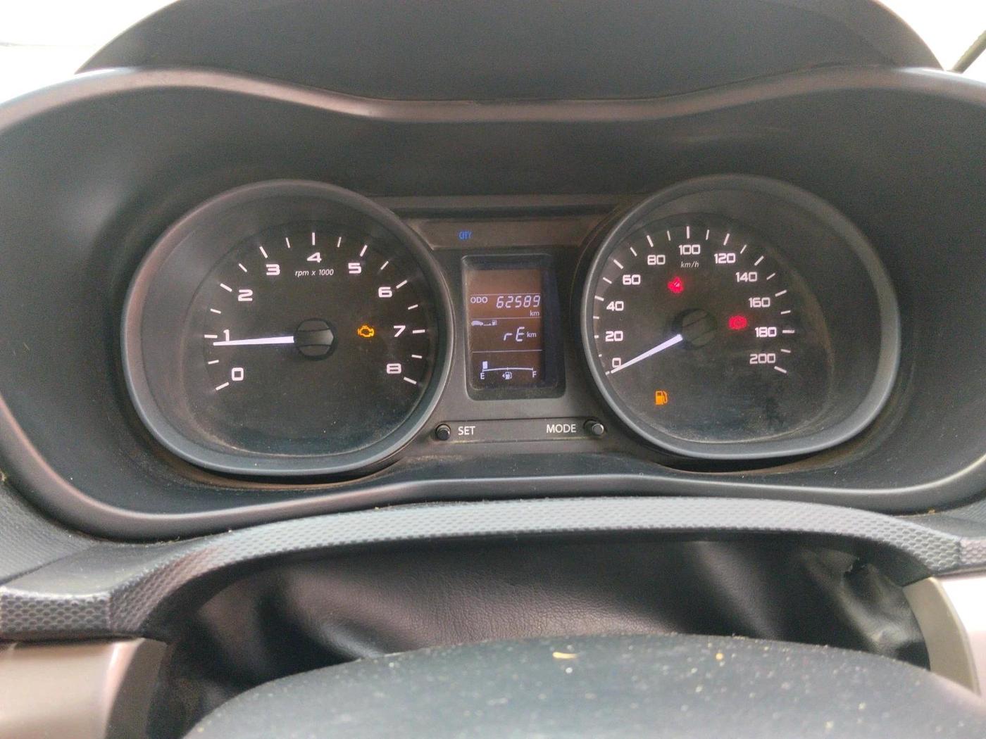 2019 Tata NEXON XM PETROL, CNG, Manual, 62,589 km, interior