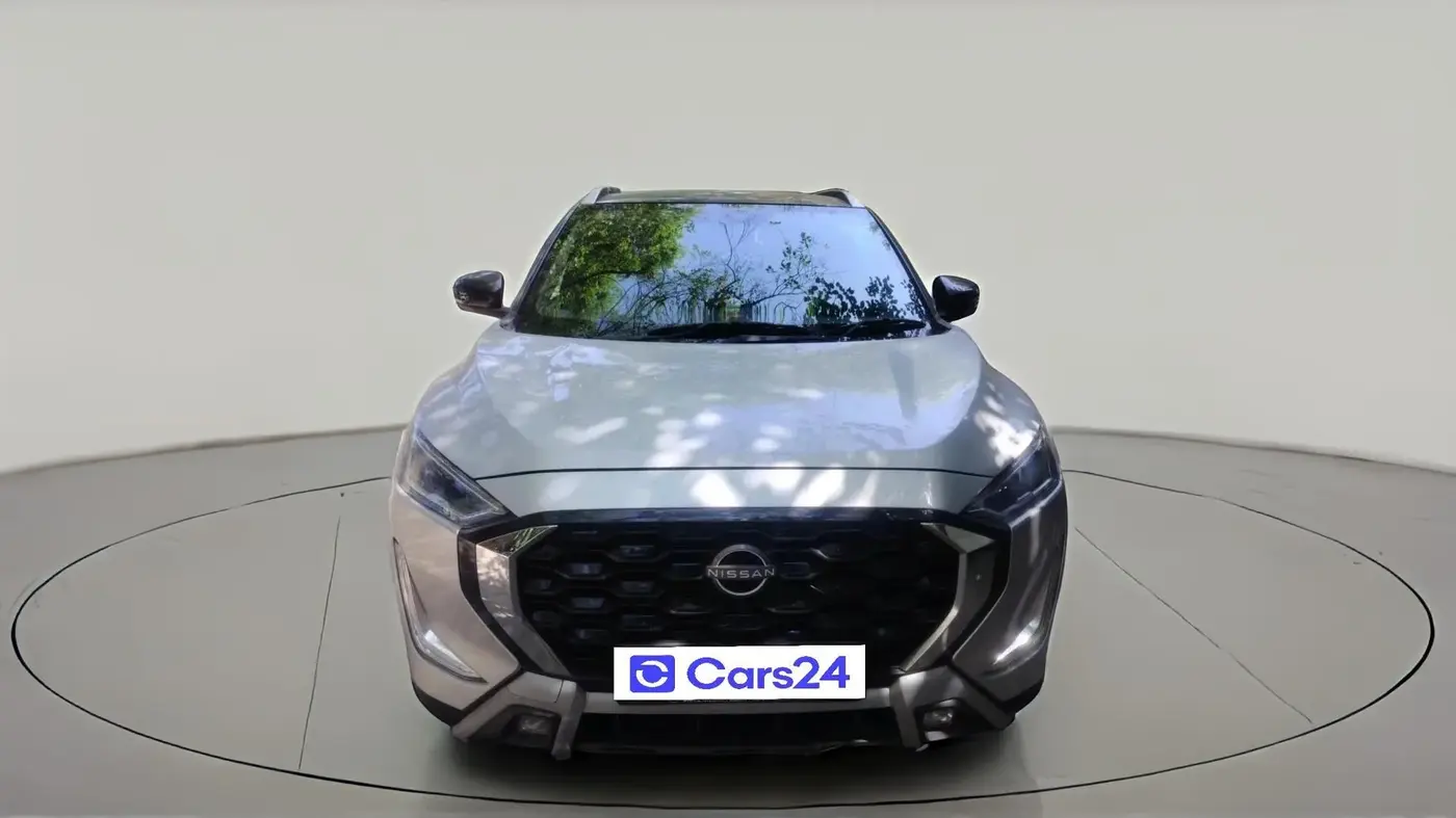 2025 Nissan MAGNITE Tekna B4D 1.0 Petrol AMT, Petrol, Automatic, 8,473 km, exterior