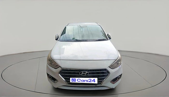 2018 Hyundai Verna 1.6 VTVT SX, Petrol, Manual, 1,05,824 km, exterior