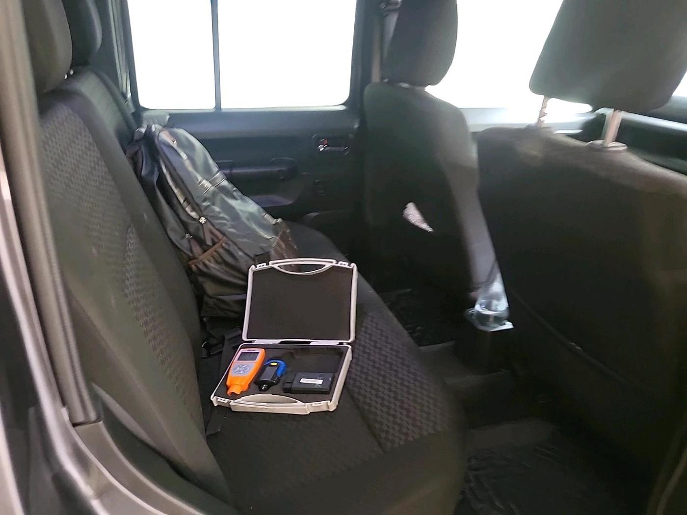 2025 Maruti JIMNY ALPHA ALL GRIP PRO AT, Petrol, Automatic, 6,125 km, interior