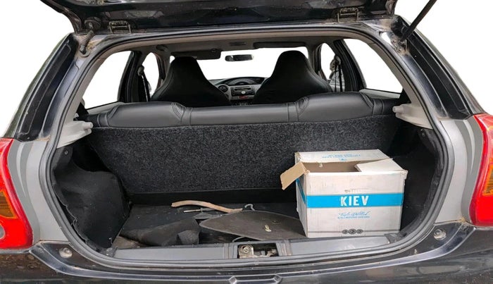 2011 Toyota Etios Liva G, Petrol, Manual, 56,811 km, exterior