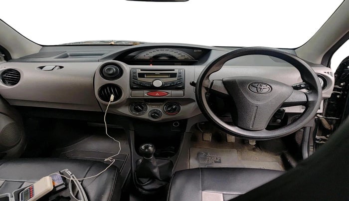 2011 Toyota Etios Liva G, Petrol, Manual, 56,811 km, interior