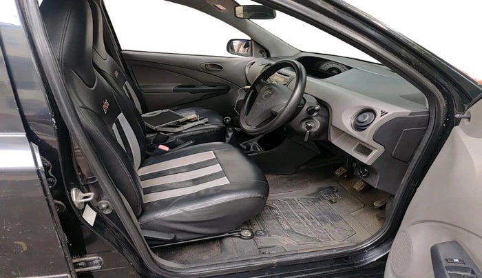 2011 Toyota Etios Liva G, Petrol, Manual, 56,811 km, interior