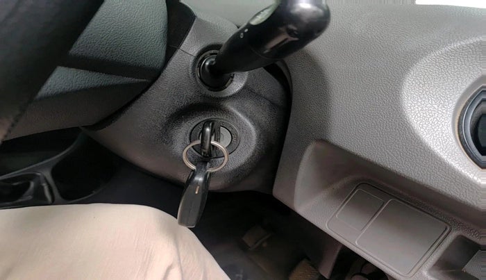 2011 Toyota Etios Liva G, Petrol, Manual, 56,811 km, interior