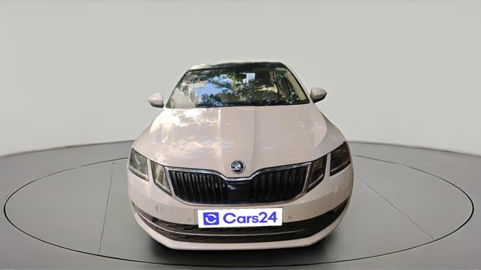 2018 Skoda Octavia L&K 1.8 TSI AT, Petrol, Automatic, 1,23,519 km, exterior