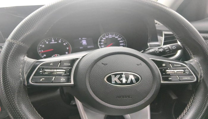2020 KIA SELTOS HTK PLUS 1.5, Petrol, Manual, 69,317 km, interior